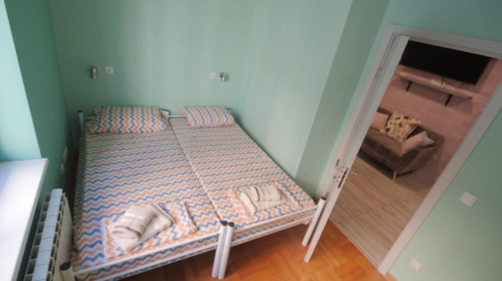 Stella Di Notte Vip Hostel Belgrád Kültér fotó